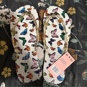 Juicy couture flip flops!